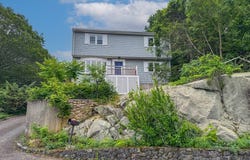 5 Quarry Ter, Peabody, MA 01960