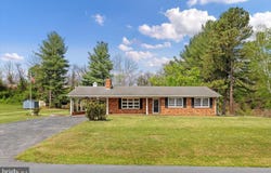 2 GREENFIELD ROAD, LURAY, VA 22835