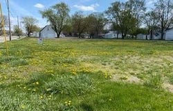 114  N Fuller, Sullivan, IL 61951