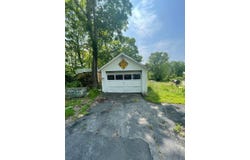 4 Buena Vista Ave, Wallkill, NY 12589