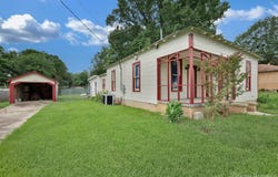 205 Lake Street, Mooringsport, LA 71060