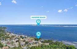 7475 Soundshore Dr, Navarre, FL 32566