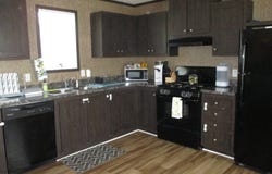 48596 Leafdale Ct, Shelby Township, MI 48317