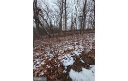 HUTTLE, MIDDLETOWN, VA 22645