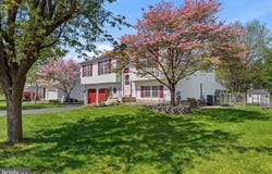 4451 GREEN TREE RD, READING, PA 19606