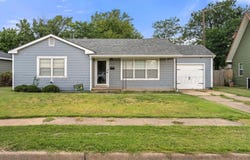 2113 Russell St, Pampa, TX 79065