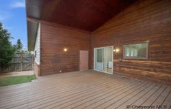 400 MANEWAL DR, Cheyenne, WY 82009
