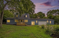 528 Leenhouts Street, Kalamazoo, MI 49048