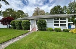 1201 North First Street, Fairfield, IL 62837