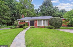 3909 WOODLAWN RD, CHEVY CHASE, MD 20815