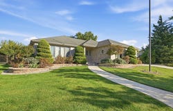 2896 Tanaga Basin, New Lenox, IL 60451