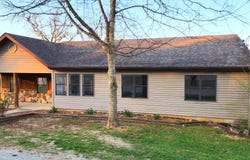 1441 County Road 806, Gainesville, MO 65655