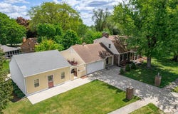 23 Elizabeth Circle, Freeport, IL 61032