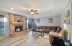 710 Waynelee Drive, Lancaster, TX 75146