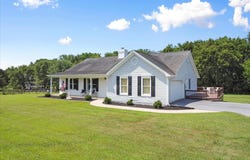 117 MOUNT VERNON DRIVE, CHARLES TOWN, WV 25414