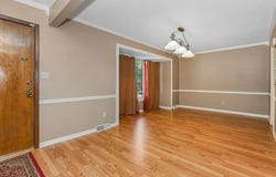 700 NW Canterbury Road, Blue Springs, MO 64015