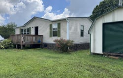 865 Shade Pressnell Rd, Tazewell, TN 37879