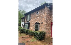 658 Garden Walk, Stone Mountain, GA 30083