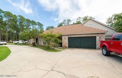 6492 Kalipekona Way, Diamondhead, MS 39525