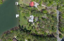 1320 Tal Lewis, White Plains, GA 30678