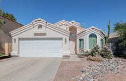 925 S SAILFISH Drive, Gilbert, AZ 85233