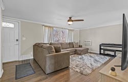7 Flamingo Drive, Newburgh, NY 12550