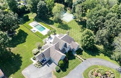 50 Kenyon Avenue, East Greenwich, RI 02818