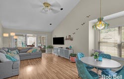 1410 Windcrest Lane NE, Grand Rapids, MI 49525