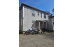 135 Pine Street, Lockport City, NY 14094