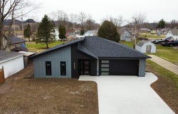 460 W 1st Street, Richland Center, WI 53581