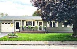 6 Colonial Road, Coventry, RI 02816