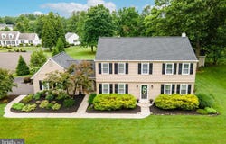 5758 BELMONT MANOR DR, PIPERSVILLE, PA 18947