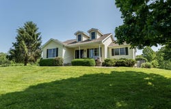 998  Lake Katharine Road, Jackson, OH 45640