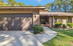 6 Mashie Court SW, Carolina Shores, NC 28467