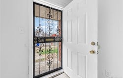 18734 Stahelin Avenue, Detroit, MI 48219