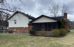 1037 McCowan Street, Flatwoods, KY 41139