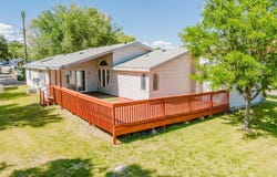 222 8th Street, Carlin, NV 89822
