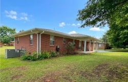 1020 Miller St, Red Bay, AL 35582