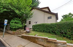 51 Mountainside Ter, Clifton City, NJ 07013-1109