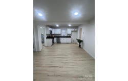 39 E White Street, Chester, SC 29706