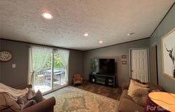 2877 Shannon Street, Sharon, SC 29742