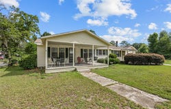 207 SENTER AVENUE NW, BRANFORD, FL 32008