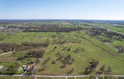 Palm Road, Neosho, MO 64850
