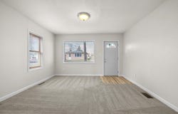 711 5th St SW, Minot, ND 58701
