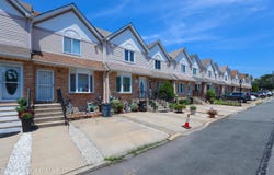42 Westport Lane, Staten Island, NY 10314