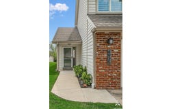 4925 Stoneback Place, Lawrence, KS 66047