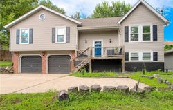 636 Sheidley Avenue, Bonner Springs, KS 66012