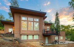 9268 Blue Jay Ln, Weed, CA 96094