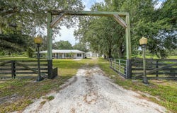 5018 NW OAK HILL AVENUE, ARCADIA, FL 34266