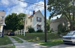 652 E Euclid Ave, Salem, OH 44460